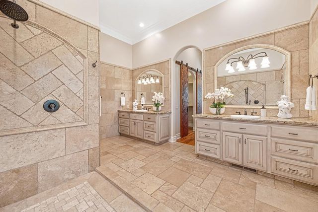4580 Lake Forest Dr, Loomis, CA 95650