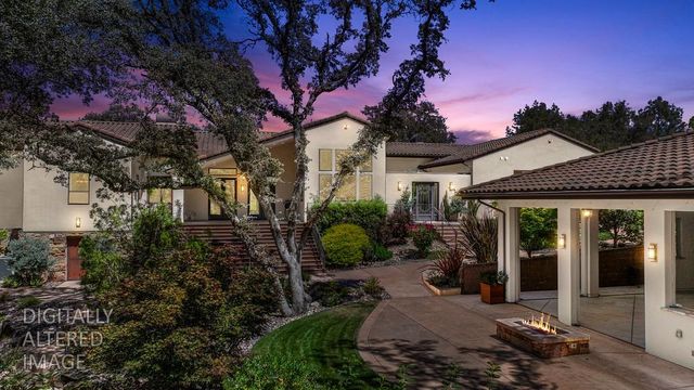 4580 Lake Forest Dr, Loomis, CA 95650
