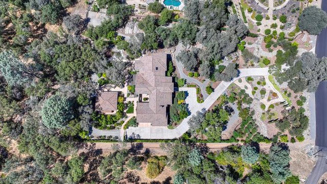 4580 Lake Forest Dr, Loomis, CA 95650
