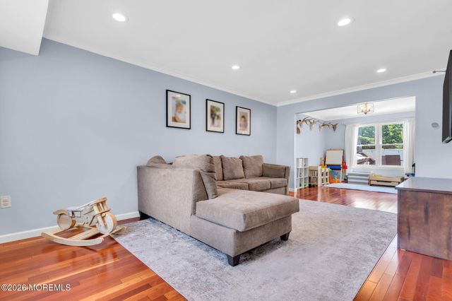 38 Markwood Drive, Howell, NJ 07731