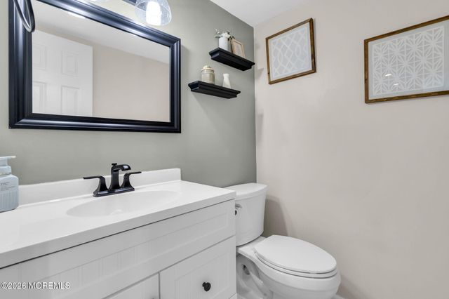 38 Markwood Drive, Howell, NJ 07731