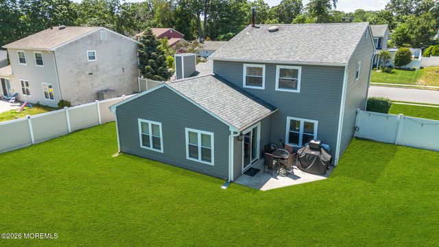 38 Markwood Drive, Howell, NJ 07731