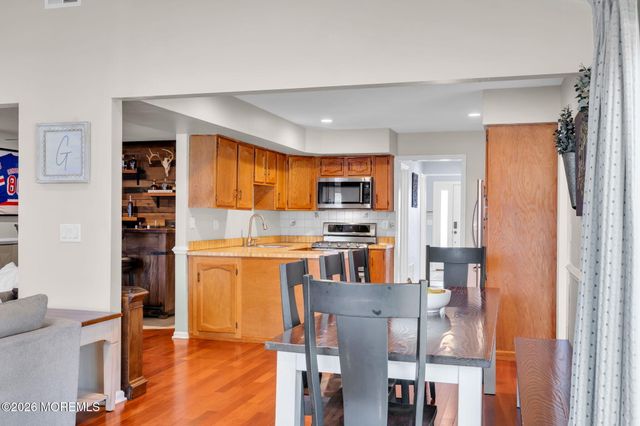 38 Markwood Drive, Howell, NJ 07731