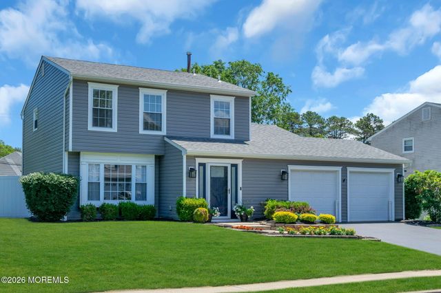 38 Markwood Drive, Howell, NJ 07731