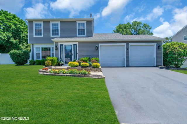 38 Markwood Drive, Howell, NJ 07731