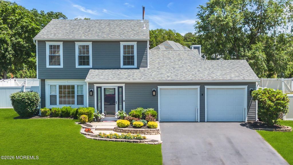 38 Markwood Drive, Howell, NJ 07731