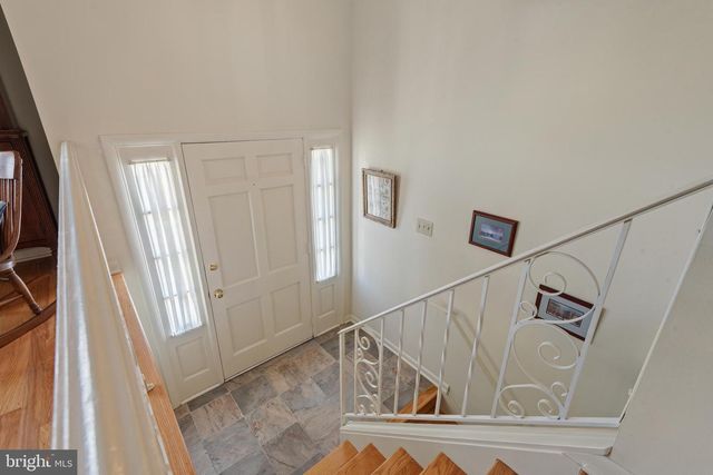 1942 SPLIT ROCK RD, Lancaster, PA 17601