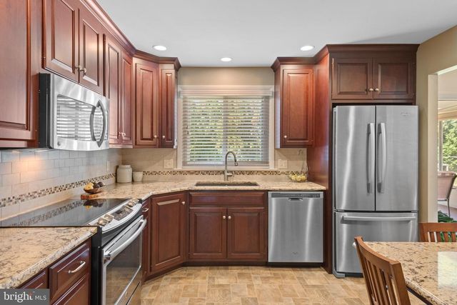 1942 SPLIT ROCK RD, Lancaster, PA 17601