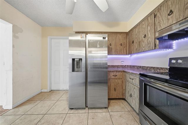 3605 51ST STREET COURT, Bradenton, FL 34209