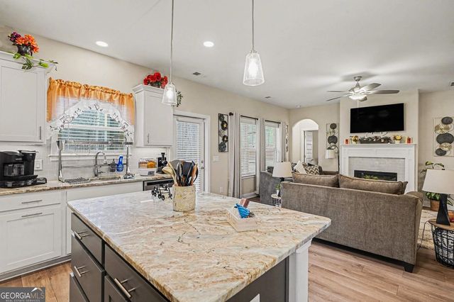 132 Whitworth Drive, Locust Grove, GA 30248