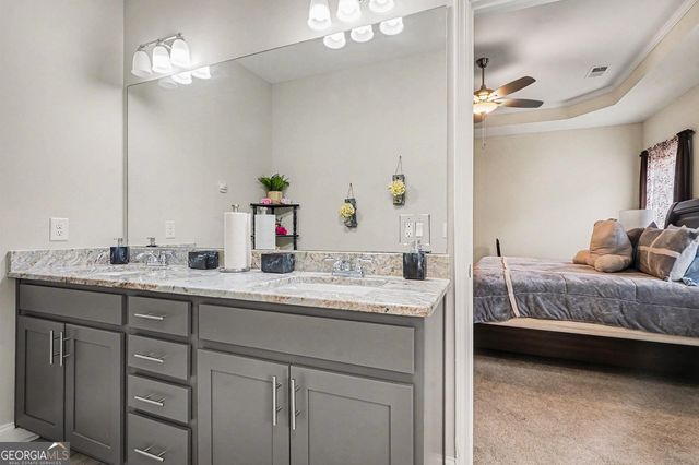 132 Whitworth Drive, Locust Grove, GA 30248