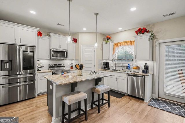 132 Whitworth Drive, Locust Grove, GA 30248