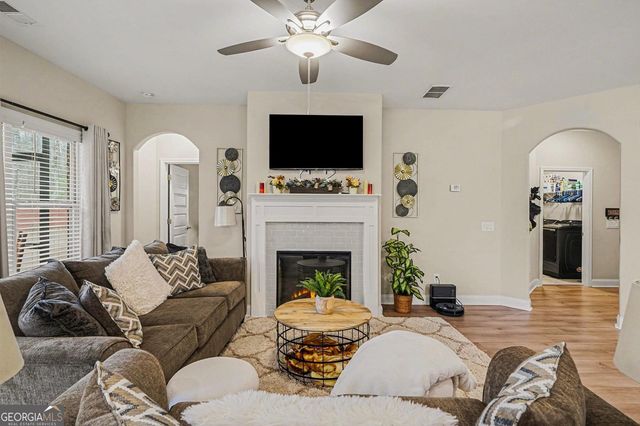 132 Whitworth Drive, Locust Grove, GA 30248