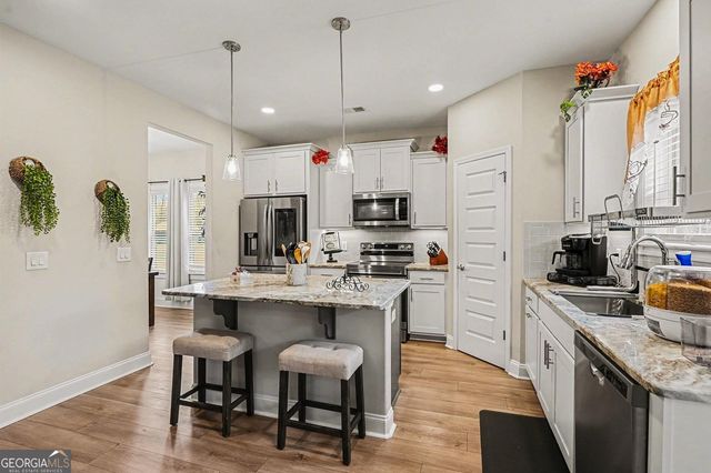 132 Whitworth Drive, Locust Grove, GA 30248