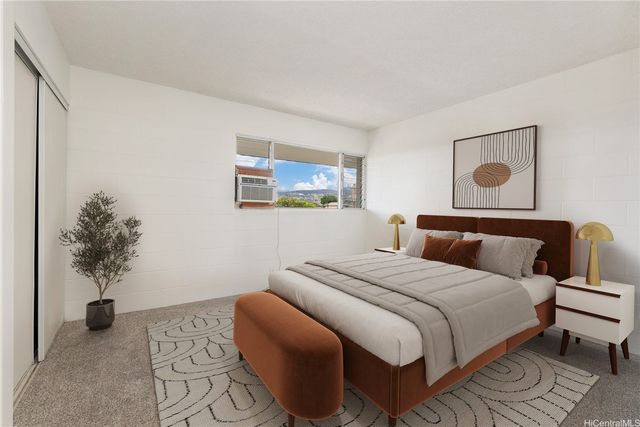 4280 Salt Lake Boulevard J29, Honolulu, HI 96818