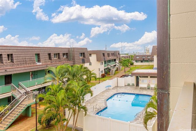 4280 Salt Lake Boulevard J29, Honolulu, HI 96818