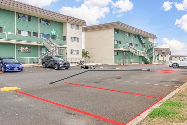 4280 Salt Lake Boulevard J29, Honolulu, HI 96818