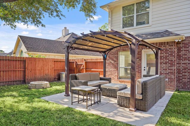 10334 Cobalt Falls Drive, Houston, TX 77095