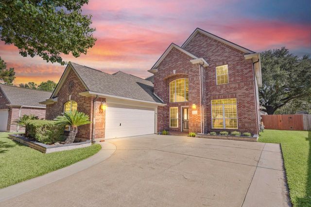 10334 Cobalt Falls Drive, Houston, TX 77095
