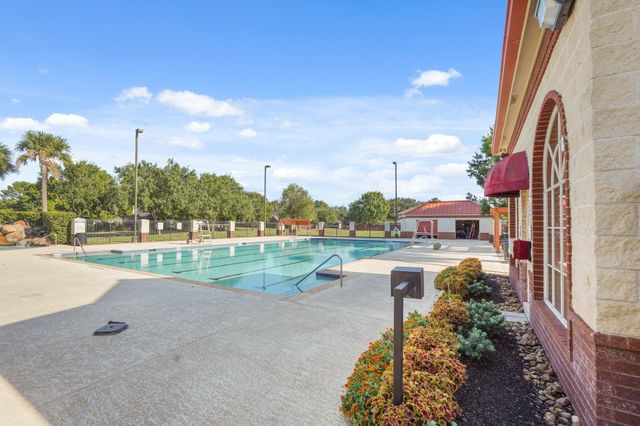 10334 Cobalt Falls Drive, Houston, TX 77095