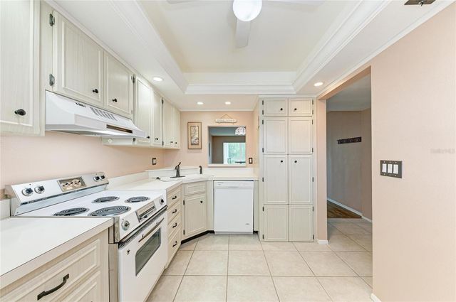 220 SANTA MARIA STREET 338, Venice, FL 34285