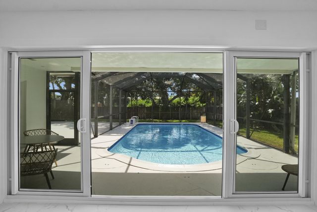 2030 N 54th Avenue, Hollywood, FL 33021