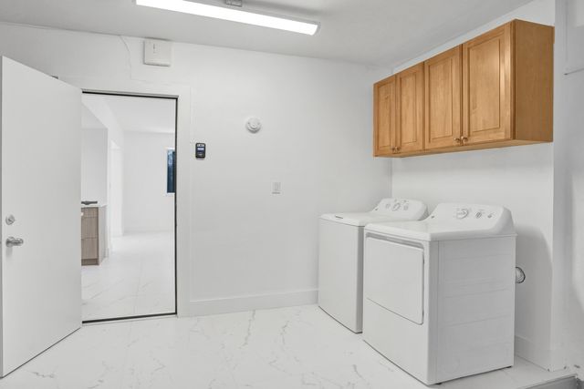 2030 N 54th Avenue, Hollywood, FL 33021