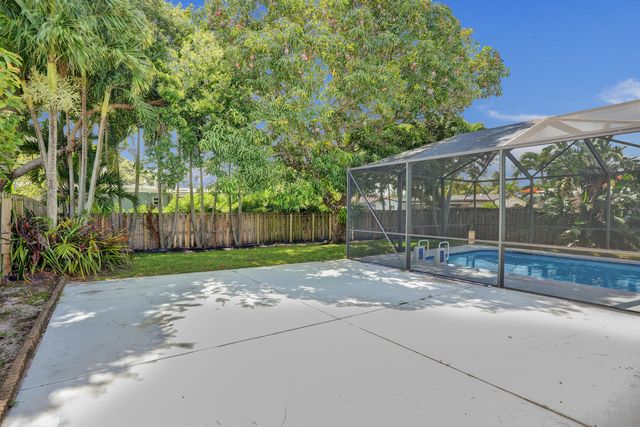 2030 N 54th Avenue, Hollywood, FL 33021