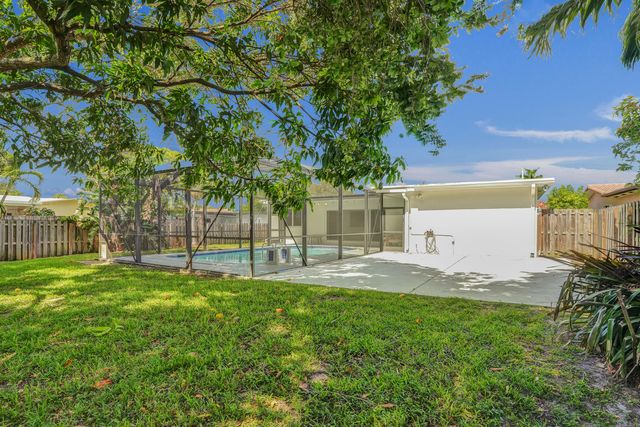 2030 N 54th Avenue, Hollywood, FL 33021