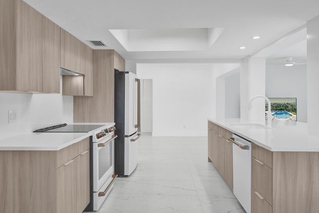 2030 N 54th Avenue, Hollywood, FL 33021