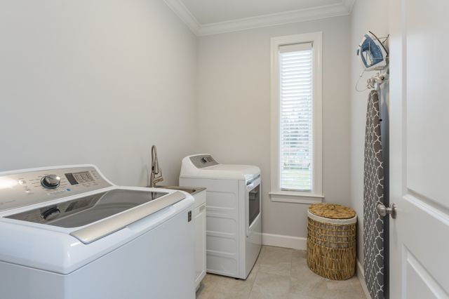 816 Smiley St, Nashville, TN 37206