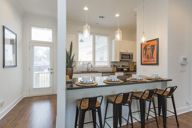 816 Smiley St, Nashville, TN 37206