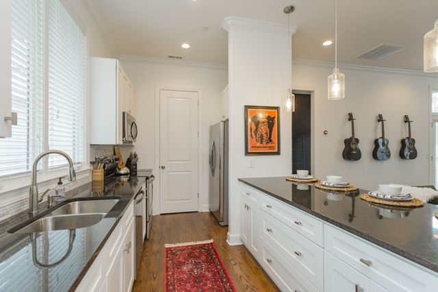 816 Smiley St, Nashville, TN 37206