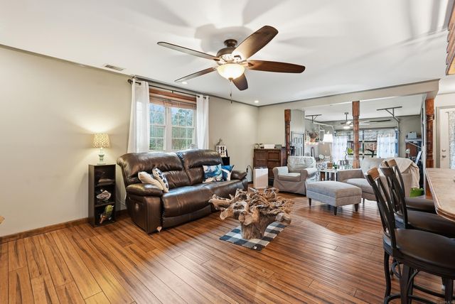 22 Tanglewood Drive, Greenbrier, AR 72058