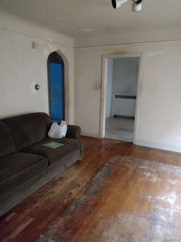 4440 Elmwood Street, Detroit, MI 48207