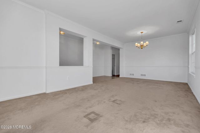 52 Bunker Hill Drive, Allentown, NJ 08501