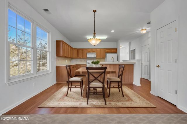 52 Bunker Hill Drive, Allentown, NJ 08501