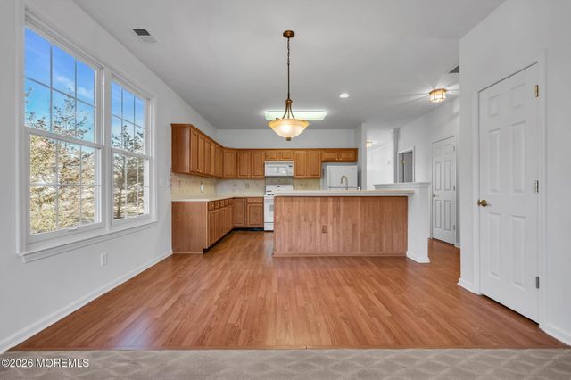 52 Bunker Hill Drive, Allentown, NJ 08501