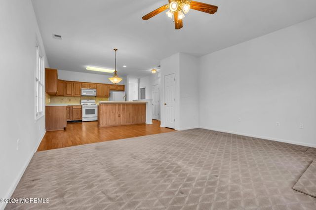 52 Bunker Hill Drive, Allentown, NJ 08501