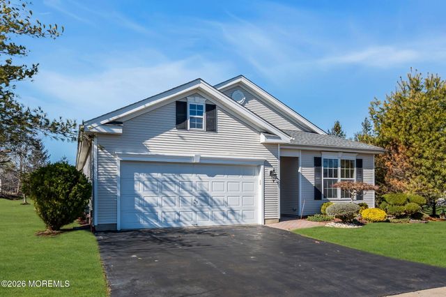 52 Bunker Hill Drive, Allentown, NJ 08501