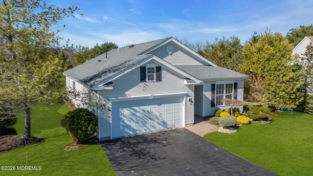 52 Bunker Hill Drive, Allentown, NJ 08501