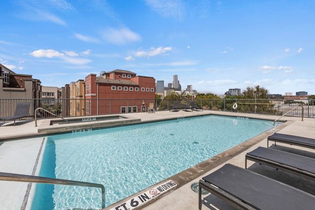 1001 Belleview Street 204, Dallas, TX 75215