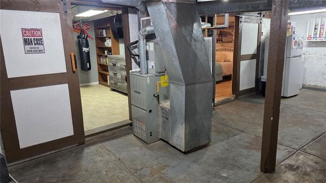 545 N 8th Street, Lawrence, KS 66044