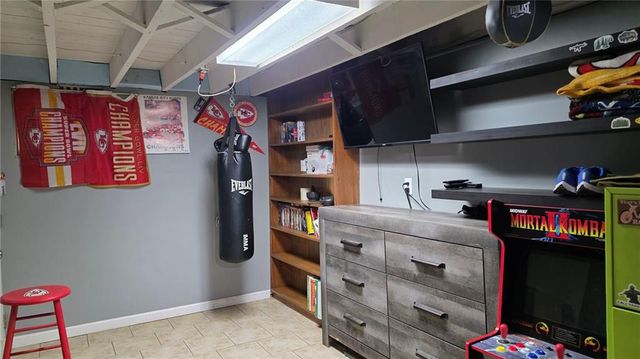 545 N 8th Street, Lawrence, KS 66044