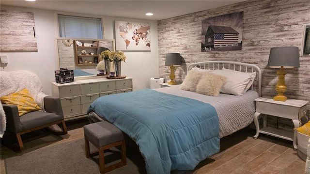 545 N 8th Street, Lawrence, KS 66044