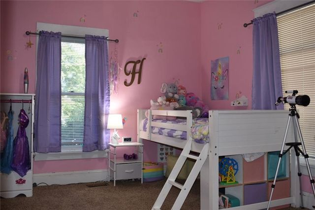 545 N 8th Street, Lawrence, KS 66044