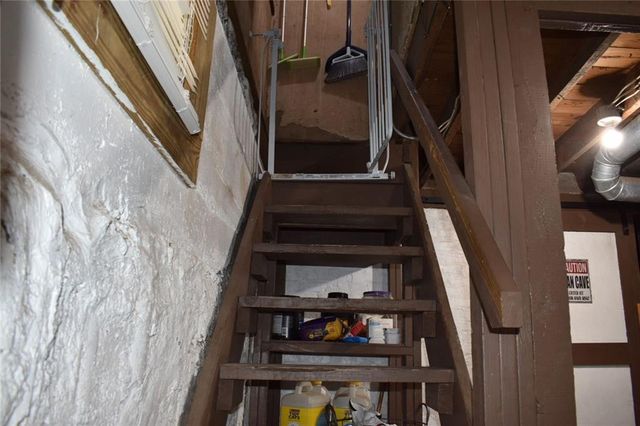 545 N 8th Street, Lawrence, KS 66044