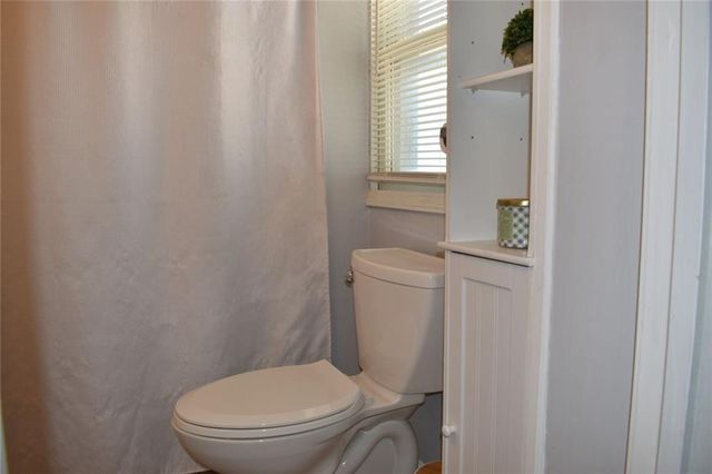 545 N 8th Street, Lawrence, KS 66044