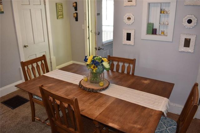 545 N 8th Street, Lawrence, KS 66044