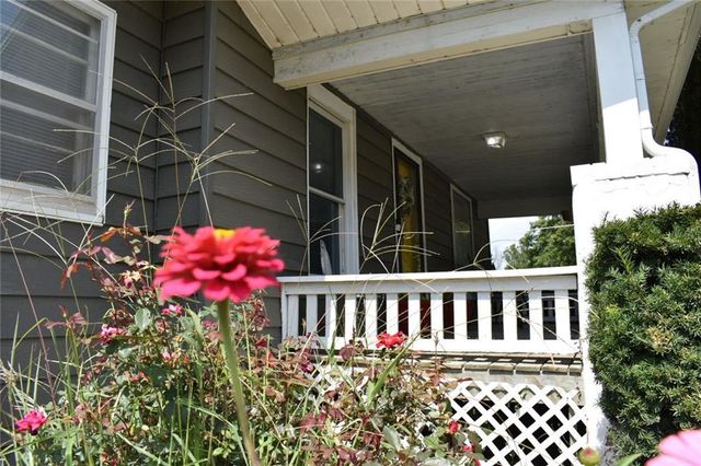 545 N 8th Street, Lawrence, KS 66044